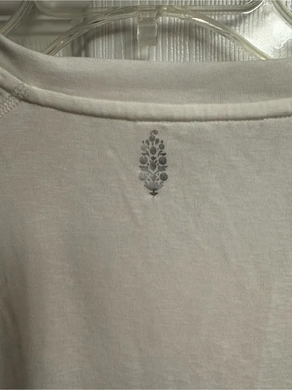 Free People Movement True North V-Neck Ruched Top Size Small - Image 5