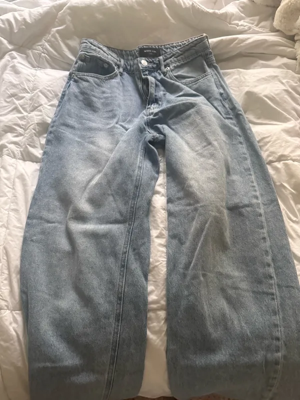 White Fox Low-Rise Jeans - Image 2