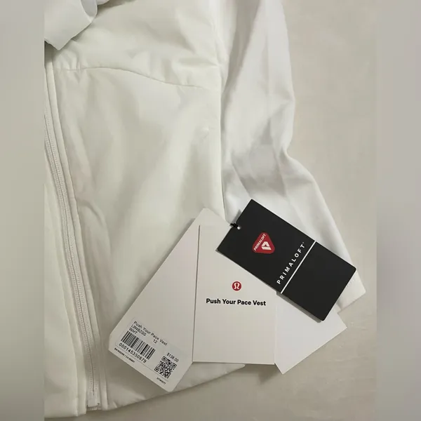Lululemon NWT Push Your Pace Vest White Size 12 - Image 16