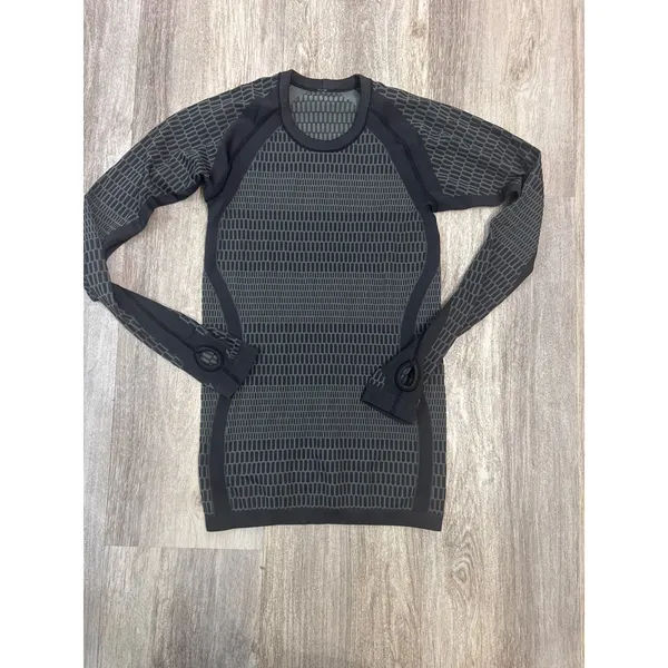 Lululemon Lululemon About That Base Long Sleeve Black / Slate Thumbhole Size 4 - Image 2