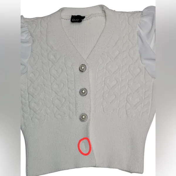 Victorian White Knit Puff Sleeves Cardigan Size S/M - Image 12