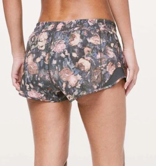 Lululemon Shorts Womens 4 Black Hotty Hot Low Rise Lined Floral Running Workout - Image 2