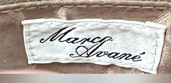VINTAGE Marcy Avane’ | womens tapestry crossbody bag. - Image 15