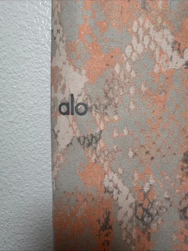 ALO Yoga Tropical Peach Pink Gray airbrush Python Snake Print Leggings - Image 4