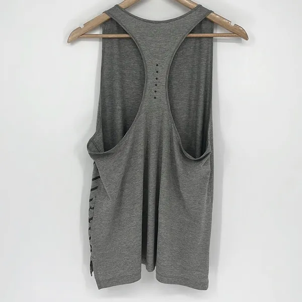 Nike Dri-Fit Tank Top Gray & Black Size Large - Image 9