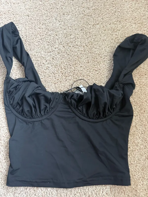 Princess Polly black top - Image 3