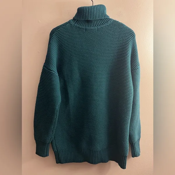 House of Harlow Revolve chunky knit turtleneck sweater oversized M NWOT - Image 2