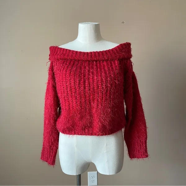 WISHFUL THINKING Red Chenille Eyelash Knit Chunky Off Shoulder Sweater - Sz S/M - Image 3