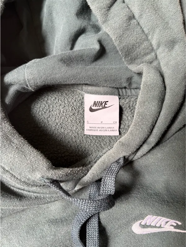 Teal Nike Sweatshirt - Image 4