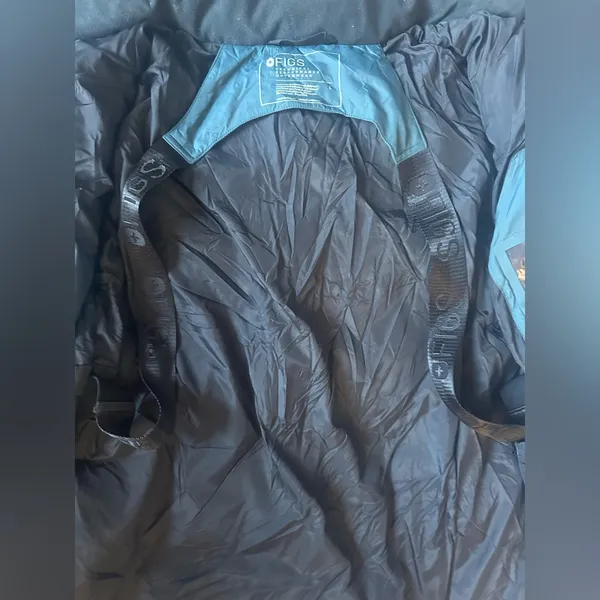 Figs teal puffer coat/jacket size L superb quality and EUC - Image 7