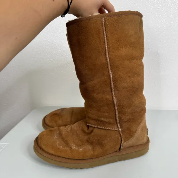Ugg Classic Tall 5815 Brown Boots Size 8‎ - Image 3