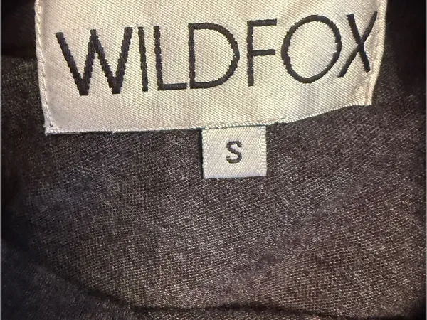 Wildfox Charcoal Cozy Crew Tee with Label Detail Sz S - Image 3