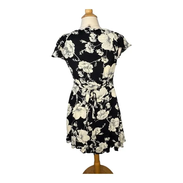 Free People Floral Wrap Mini Dress Womens Size Small Black White Ruffle Flutter‎ - Image 13