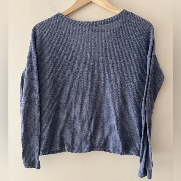 American Eagle V Neck Oversized Tie Front Button‎ Sweater - Image 3