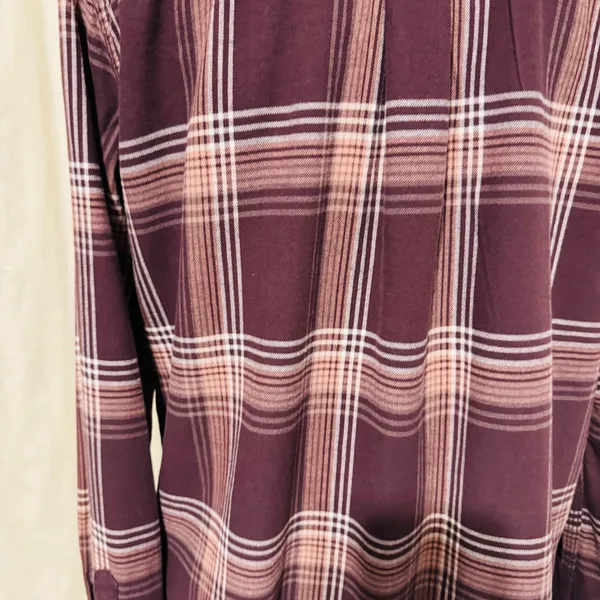Carhartt 100% Heavy Coton Womens Burgundy Plaid‎ Flannel Henley Popover Size L - Image 8