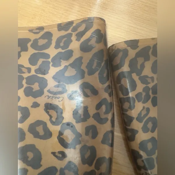 Coach Leopard Print Rubber Rain Boots Size 7 - Image 7