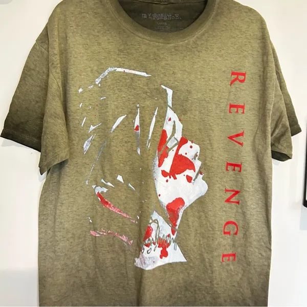 NWOT My Chemical Romance Revenge Short Sleeve‎ Crewneck Tee Shirt Unisex Large - Image 3