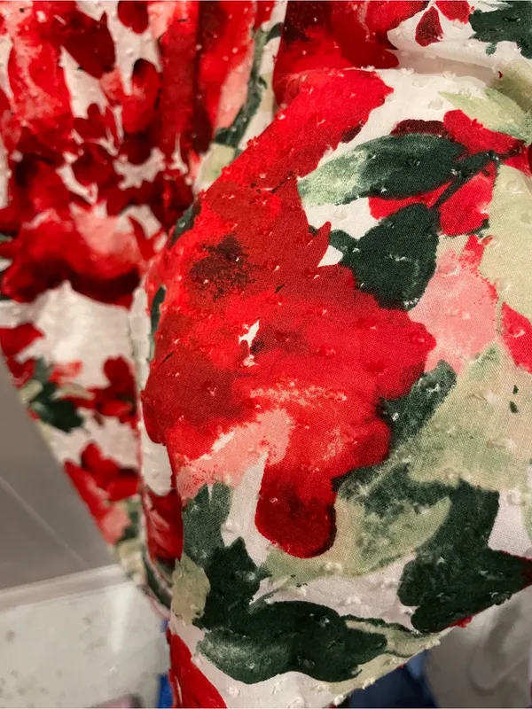 Cute Red floral puff sleeve smock back NWT Julia Jordan dress festive fiesta - Image 9