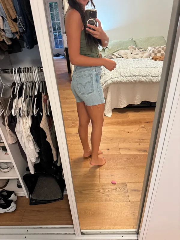 Levi’s Shorts - Image 4