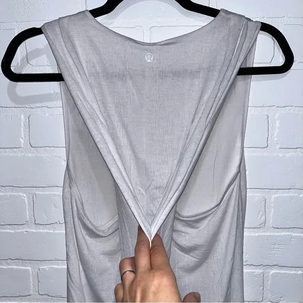 Lululemon Workout Top - Image 5