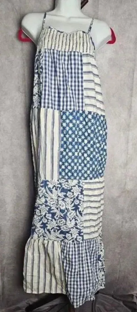 Universal Threads maxi dress - Image 4