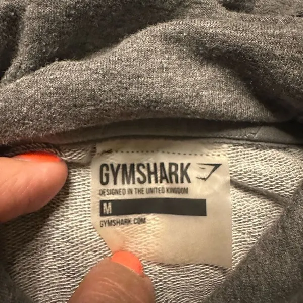 Gymshark cropped hoodie medium gray - Image 5