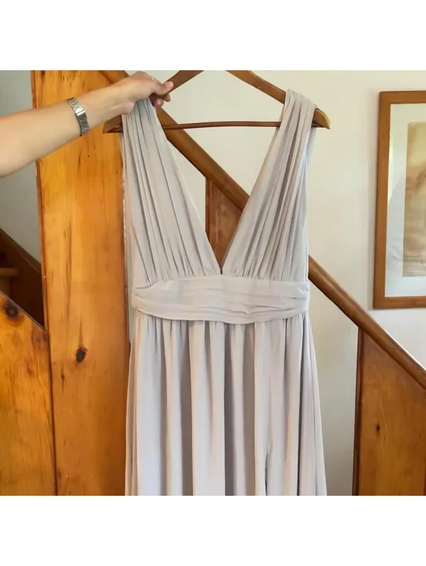 Lulus grey maxi formal dress size L - Image 3