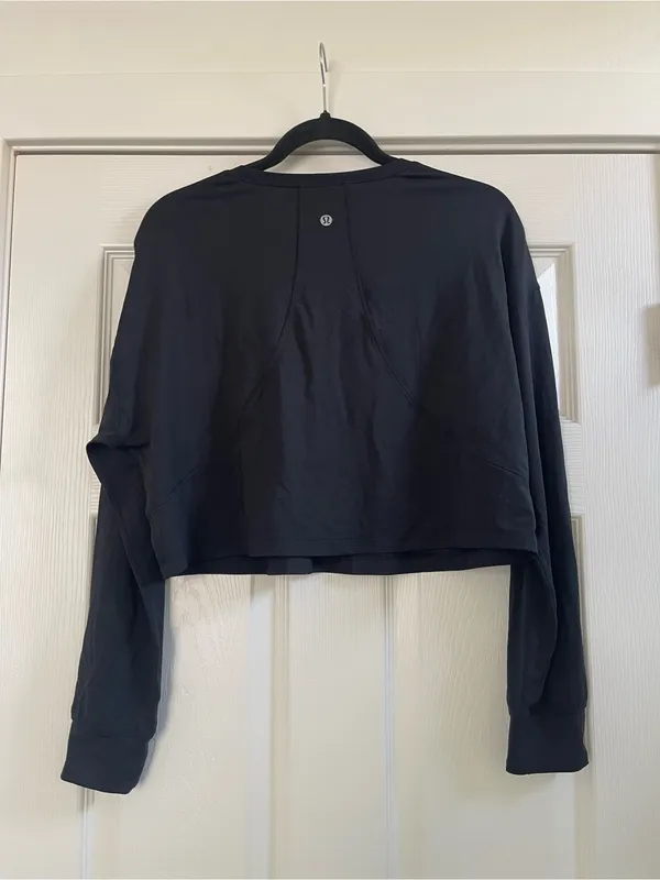 Women’s Lululemon Muscle Love Long Sleeve Shirt Black Size 6 - Image 6