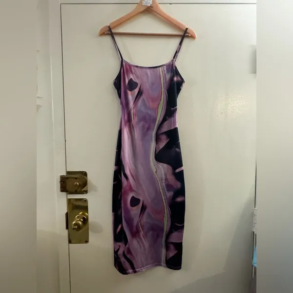 Pretty Little Thing SHAPE PINK ABSTRACT PRINT SLINKY SPAGHETTI STRAP MIDI DRESS - Image 6