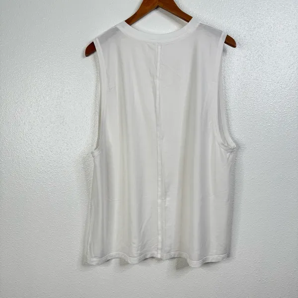 Lululemon White‎ Muscle Tank Size 12 - Image 2