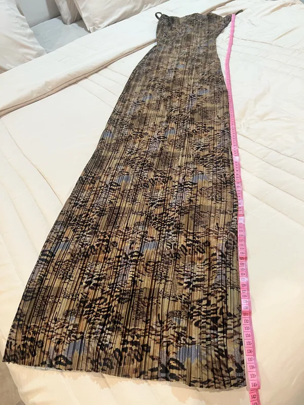 PrettyLittleThing Brown Printed Maxi Slip Dress - Image 7