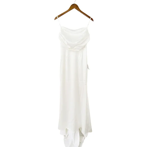 Lulus Lovely Endearment White Satin Sleeveless Backless Maxi Dress size S NWT - Image 3