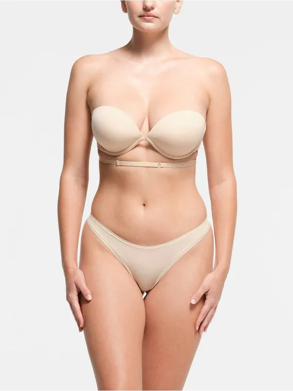 NWT Skims Multi-Way Bra 36C - Image 4