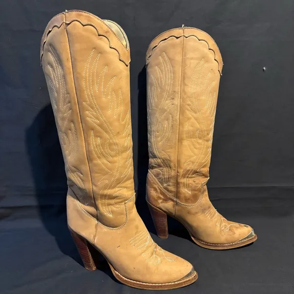 Vintage Zodiac USA Embroidered Tan Western Cowgirl Knee High Boots size 7 - Image 3