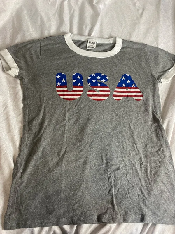 Victoria Secret PINK USA gray Tshirt - Image 4