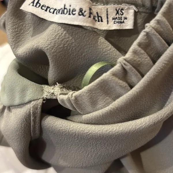Abercrombie Sage Midi Guest Collection Flowy Open Back Dress - Image 3