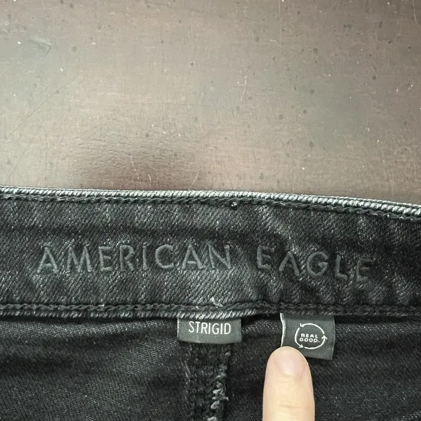 American Eagle Mom Straight Jeans Black Distressed Denim Women's Size 4‎ Short - Image 8