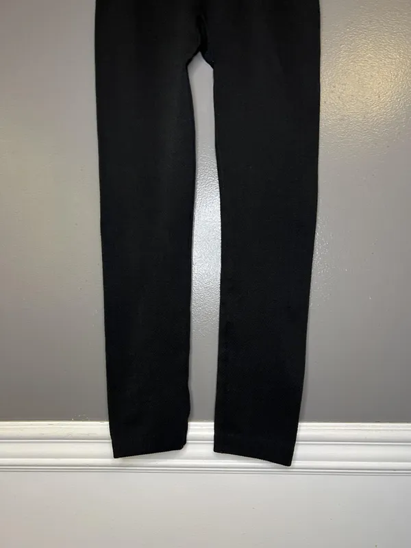 Tahari Leggings Womens L/XL Black High Rise Knit Herringbone Stretch Ankle Pants - Image 3