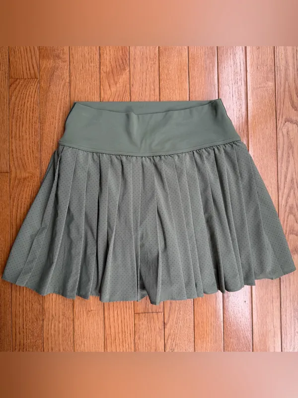 OFFLINE by Aerie Olive Green Pleated Tennis Skort Perforated High Waist Small S - Image 7
