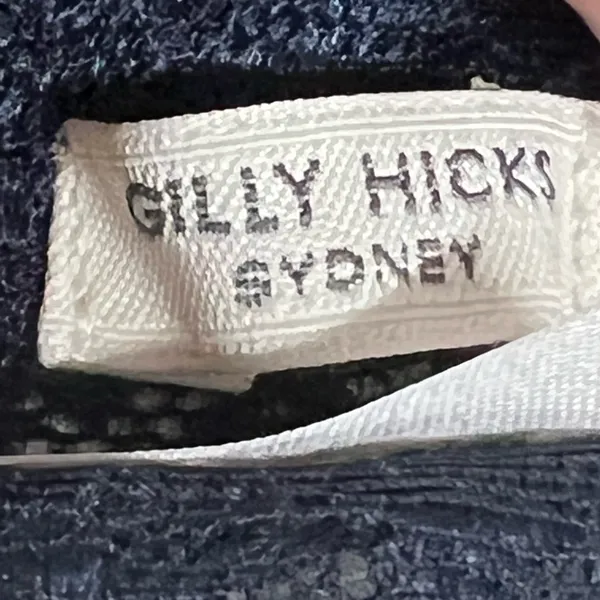 Gilly Hicks Navy Blue Lace Wireless Padded Floral Halter Bralette - Size Small - EUC - Image 4