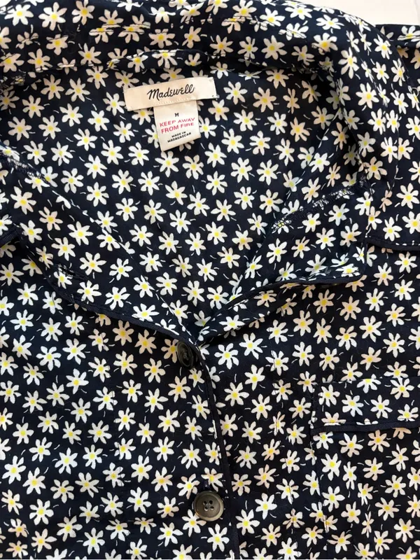 Madewell Mini Daisy Short Sleeve Pajama Set Top medium, bottoms XL - Image 4