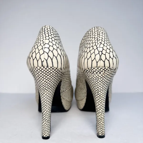 Calvin Klein Karsyn Python Embossed Leather Platform Pumps 7M - Image 6