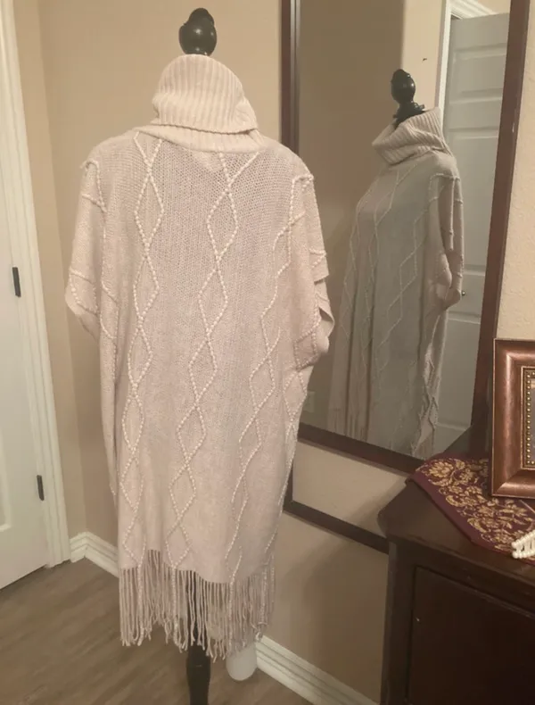 Time And Tru Beige fall cable knit poncho vest - Image 2