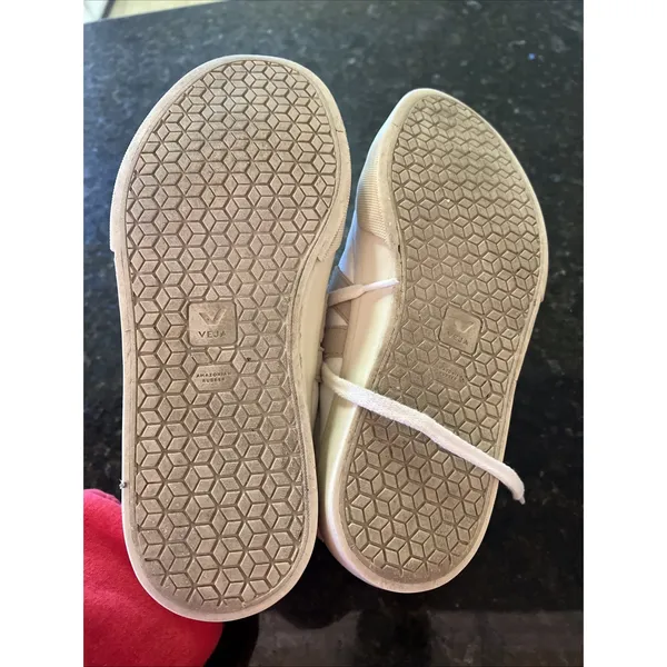 Size 7 VEJA Campo White Sneakers Tennis Shows White Gold Campo Trendy Low Top - Image 6