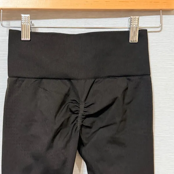 Gymshark Womens Black Seamless Scrunch Butt High Waisted Leggings XS B3C4P - Image 5