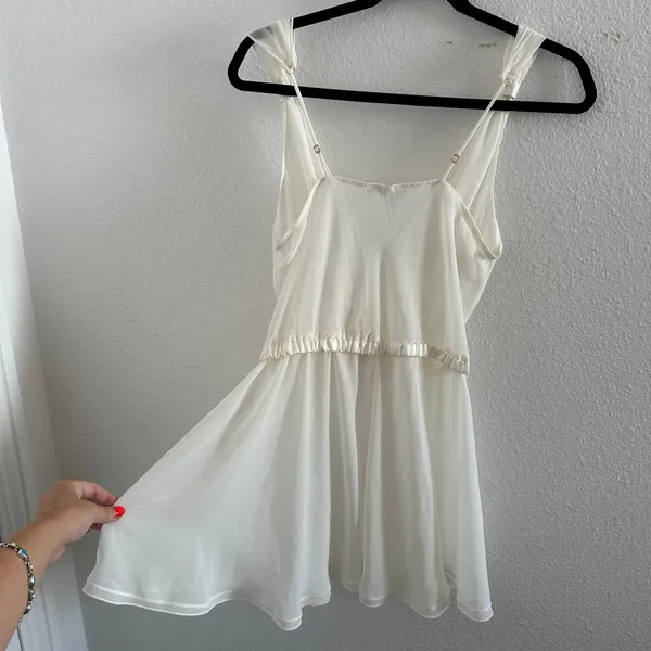 Flora Nikrooz Wedding Sleeveless V-Neck Mini Slip Dress White Medium - Image 7