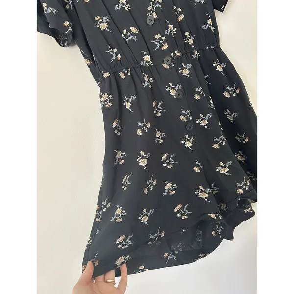 Madewell Daisy Print Button Up Boho Feminine Cottagecore Romper Size Large - Image 5