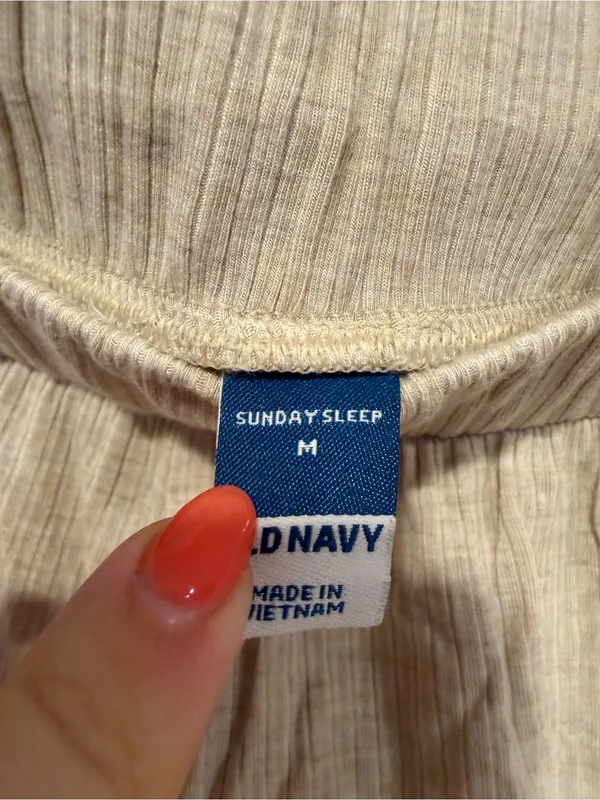 Light Beige Old Navy Sunday Sleep Ruffle Hem Women's Shorts - Image 2