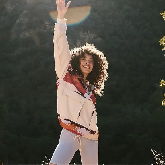 FREE‎ PEOPLE MOVEMENT Daybreak Sweat in chai combo Small - Image 5