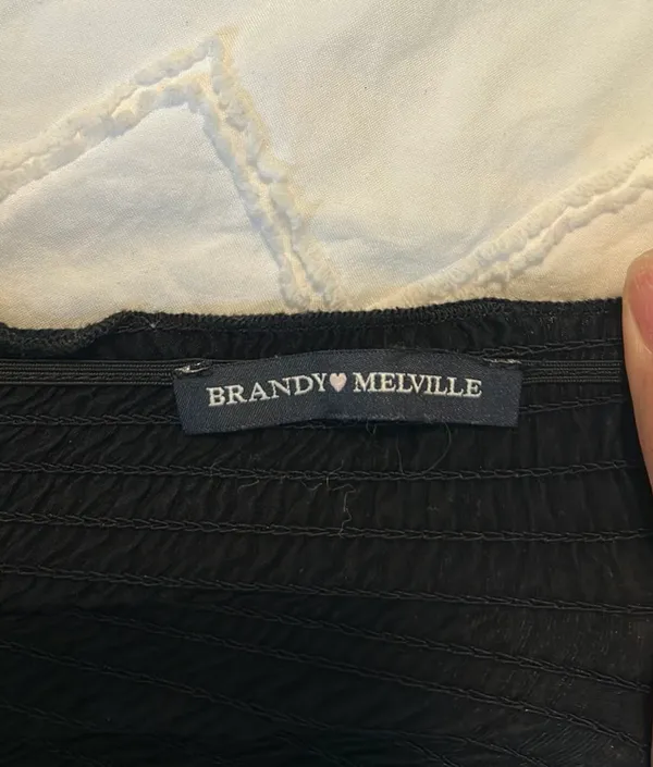 Brandy Melville Off The Shoulder Top❥ - Image 3